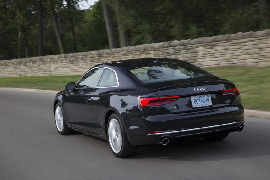  Audi A5 Coupe 2.0T Quattro 2016 года  (NA) (фото 2 из 14)